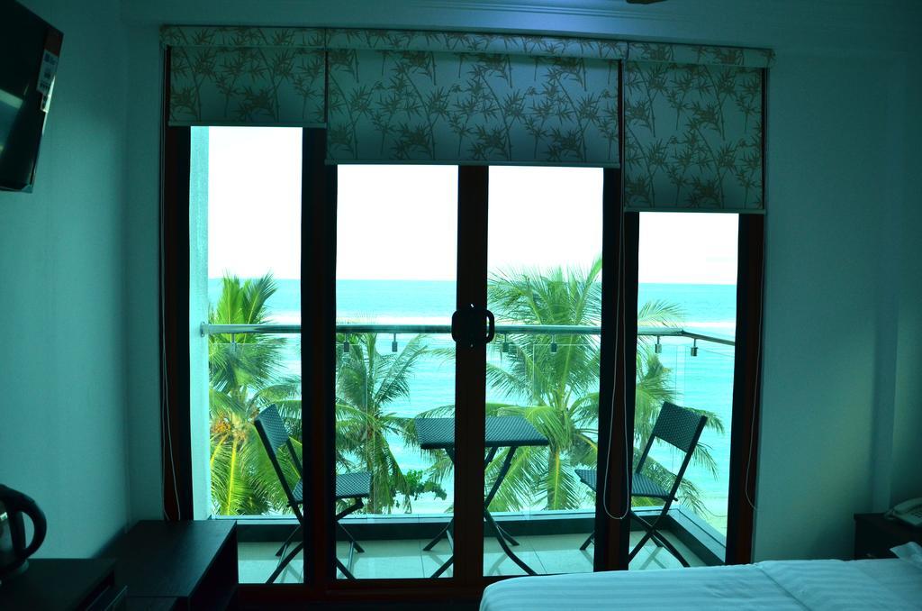 Eve Caurica Hotel Hulhumale Room photo