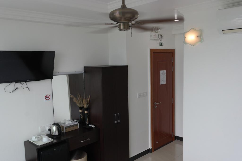 Eve Caurica Hotel Hulhumale Room photo