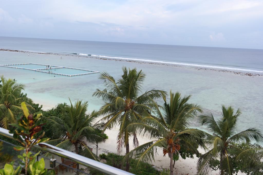 Eve Caurica Hotel Hulhumale Exterior photo